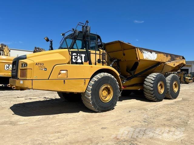 CAT 745C Karjeriniai savivarčiai