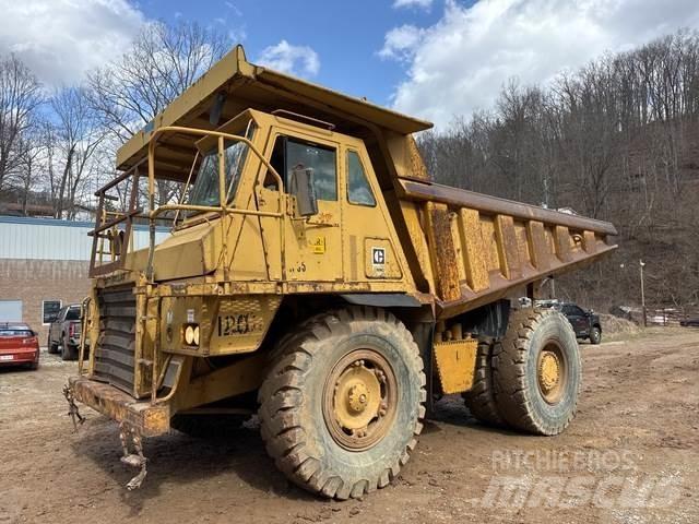 CAT 769C Karjeriniai savivarčiai