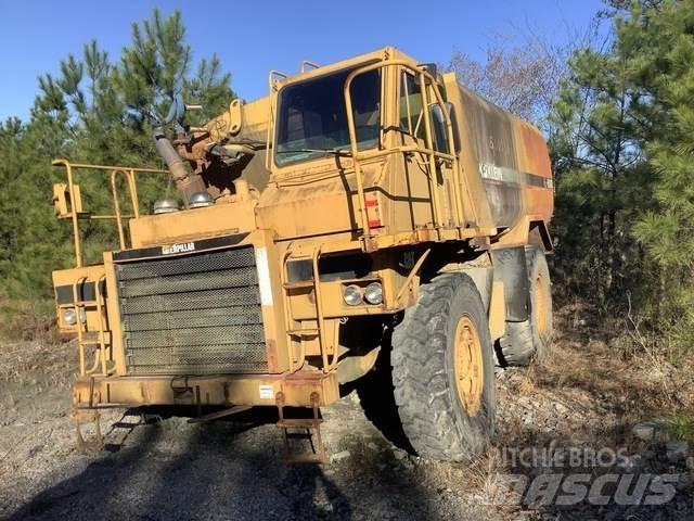 CAT 769C Vandens sunkvežimiai