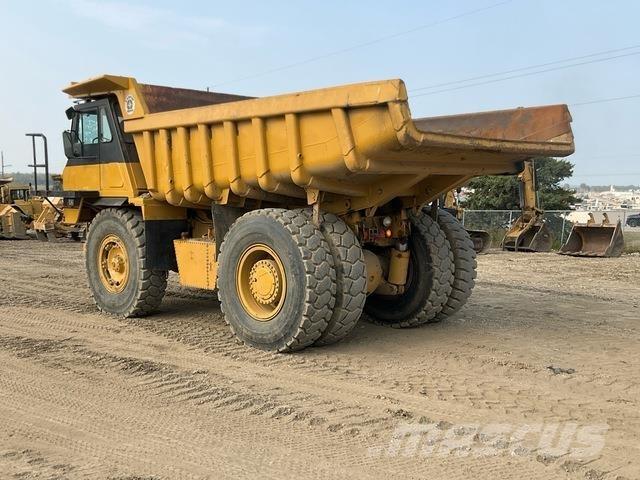 CAT 769C Karjeriniai savivarčiai