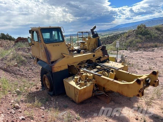 CAT 769C Karjeriniai savivarčiai