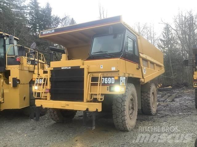 CAT 769D Karjeriniai savivarčiai
