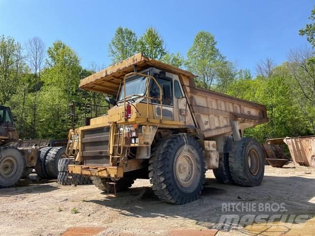 CAT 773D Karjeriniai savivarčiai