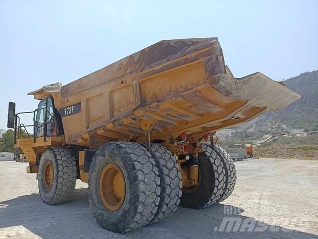 CAT 773F Karjeriniai savivarčiai