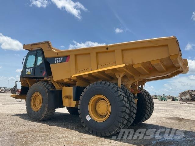 CAT 773F Karjeriniai savivarčiai