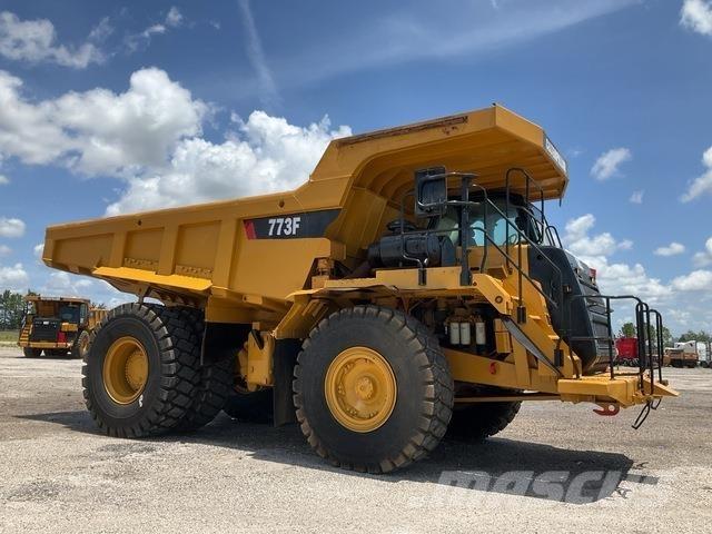 CAT 773F Karjeriniai savivarčiai