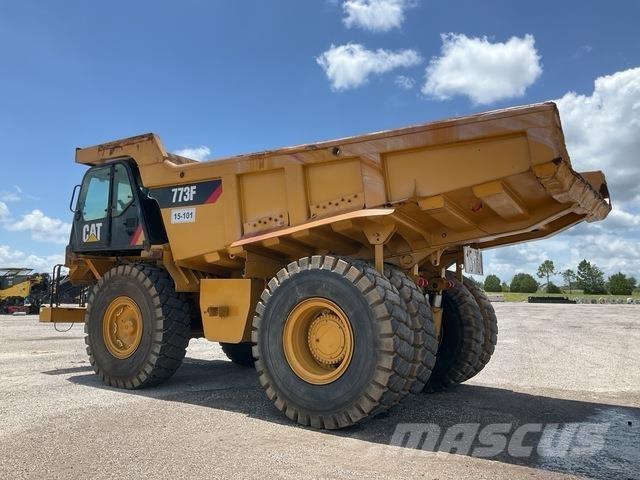 CAT 773F Karjeriniai savivarčiai