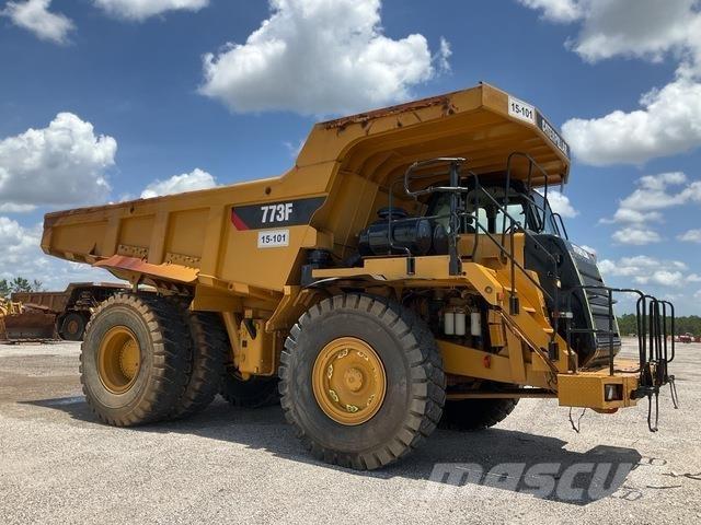 CAT 773F Karjeriniai savivarčiai