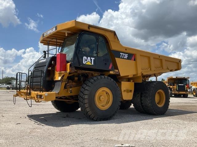 CAT 773F Karjeriniai savivarčiai