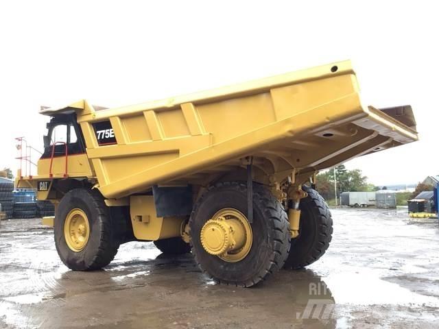 CAT 775E Karjeriniai savivarčiai