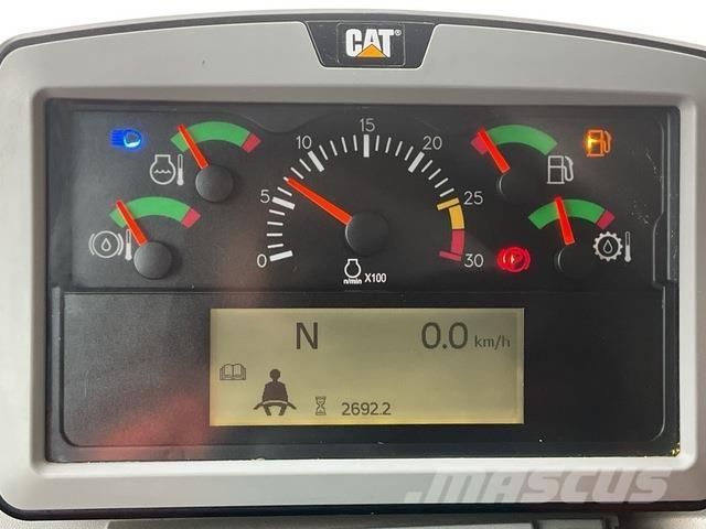 CAT 775G Karjeriniai savivarčiai