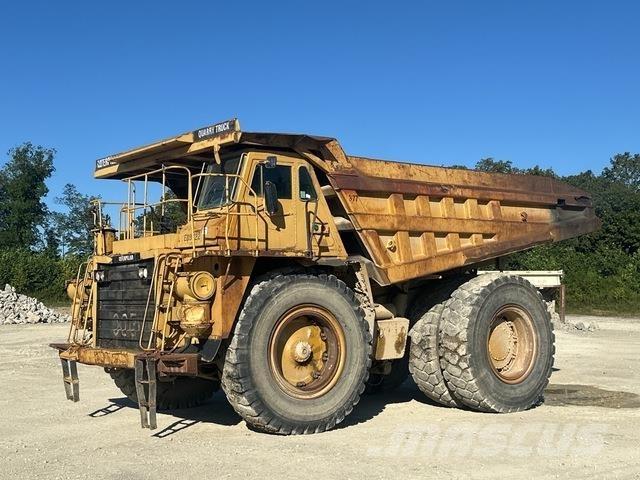 CAT 777C Karjeriniai savivarčiai