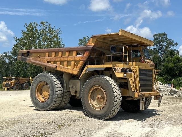 CAT 777C Karjeriniai savivarčiai