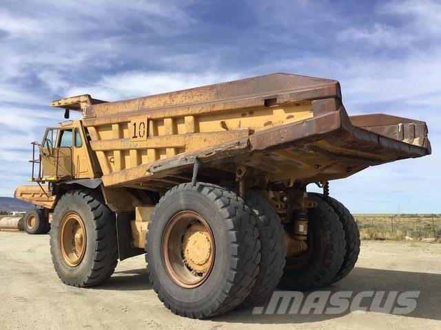 CAT 777C Karjeriniai savivarčiai