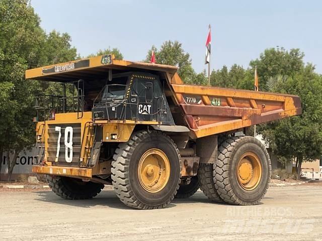 CAT 777D Karjeriniai savivarčiai