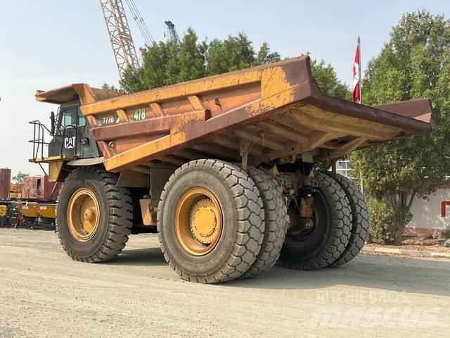 CAT 777D Karjeriniai savivarčiai