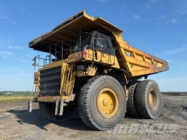 CAT 777D Karjeriniai savivarčiai