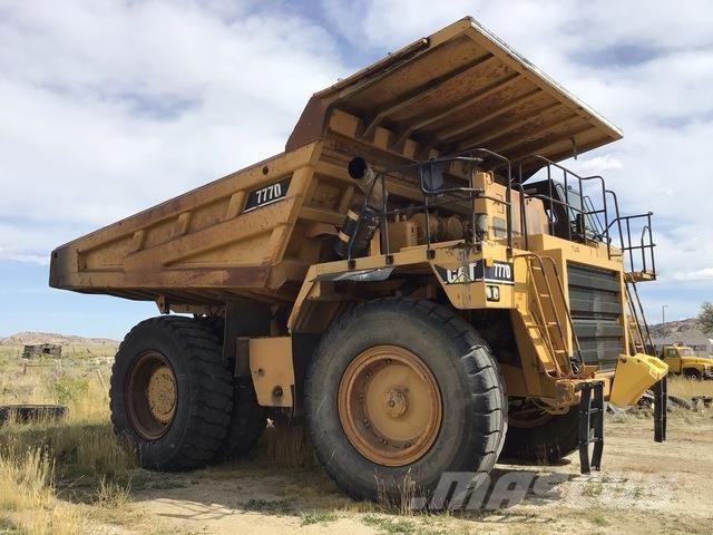 CAT 777D Karjeriniai savivarčiai
