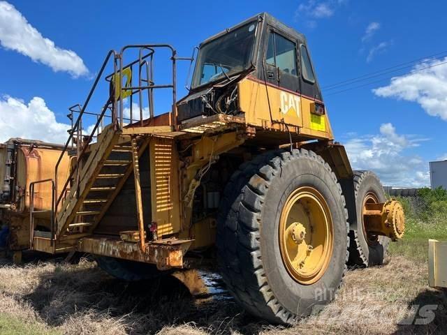 CAT 777D Statyba - Kita
