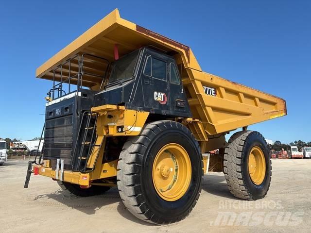 CAT 777E Karjeriniai savivarčiai
