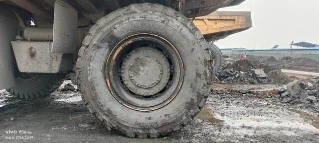 CAT 777E Karjeriniai savivarčiai