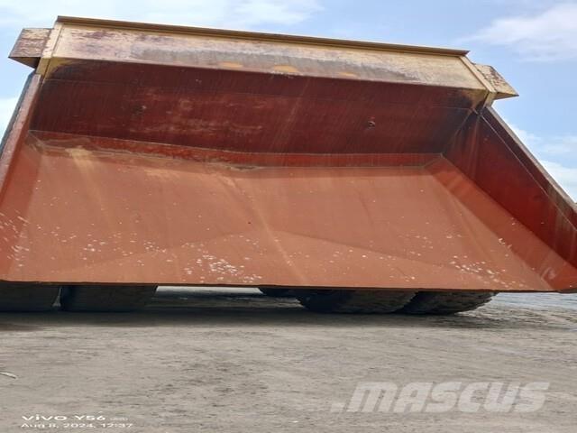 CAT 777E Karjeriniai savivarčiai