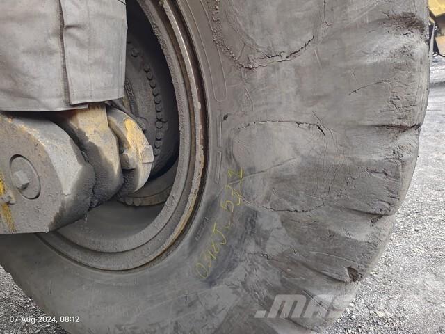 CAT 777E Karjeriniai savivarčiai