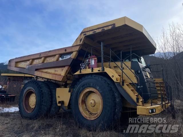 CAT 777F Karjeriniai savivarčiai