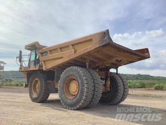 CAT 777F Karjeriniai savivarčiai