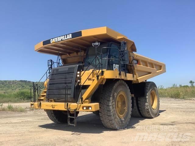CAT 777F Karjeriniai savivarčiai