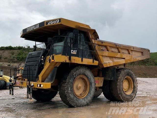 CAT 777F Karjeriniai savivarčiai