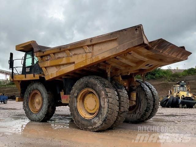CAT 777F Karjeriniai savivarčiai
