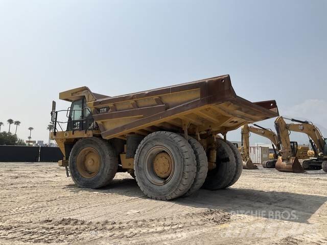 CAT 777F Karjeriniai savivarčiai