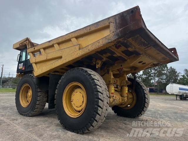 CAT 777G Karjeriniai savivarčiai