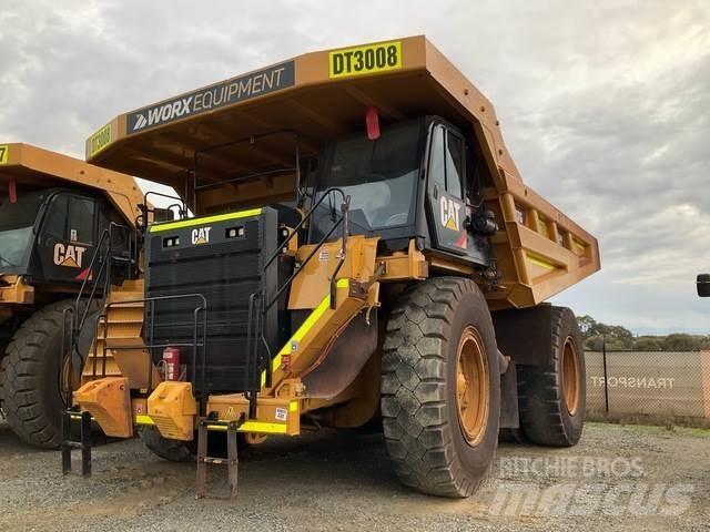 CAT 777G Karjeriniai savivarčiai