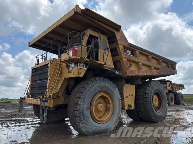 CAT 785B Karjeriniai savivarčiai