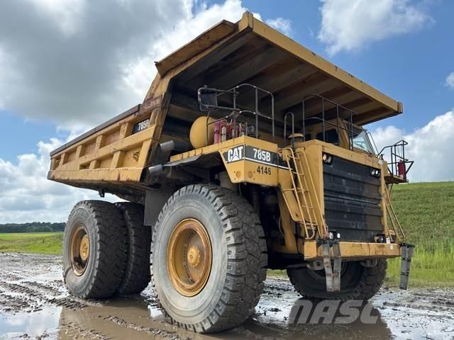 CAT 785B Karjeriniai savivarčiai