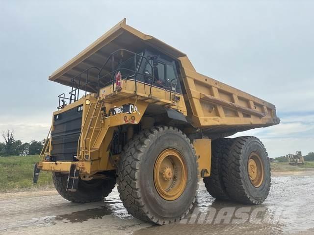 CAT 785C Karjeriniai savivarčiai