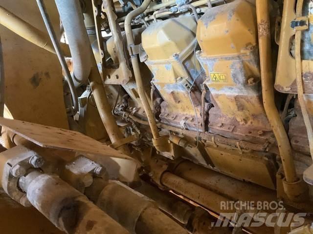 CAT 785D Karjeriniai savivarčiai