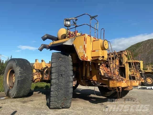 CAT 789B Karjeriniai savivarčiai