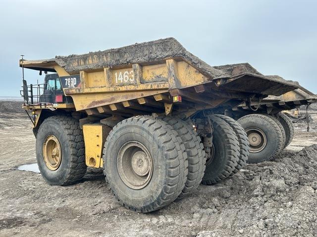 CAT 789D Karjeriniai savivarčiai