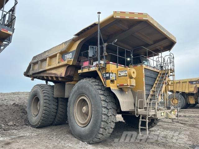CAT 789D Karjeriniai savivarčiai