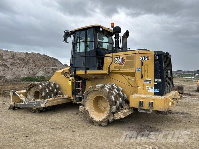 CAT 815 Gruntiniai volai