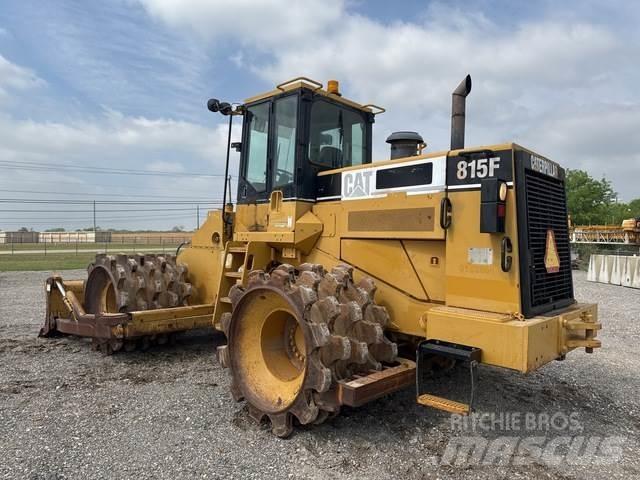 CAT 815F Gruntiniai volai