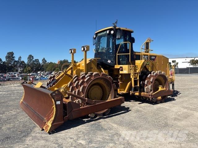 CAT 825H Gruntiniai volai