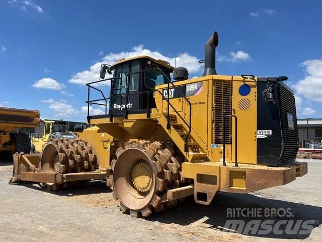 CAT 825K Statyba - Kita