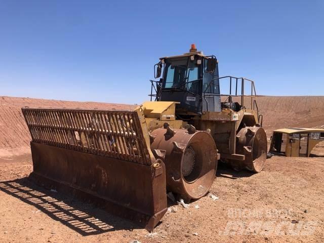 CAT 826G Gruntiniai volai