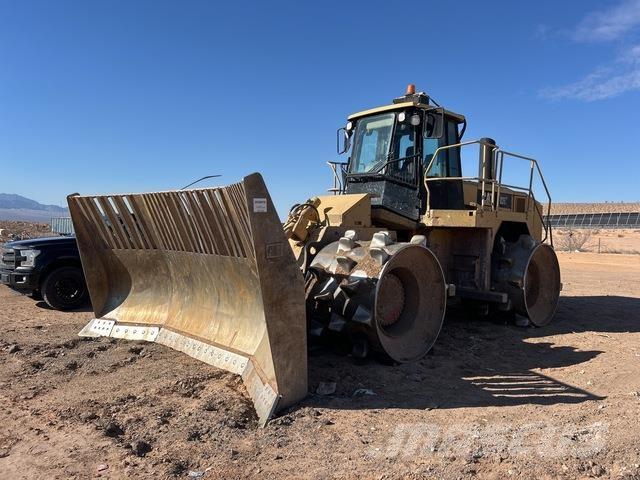 CAT 826H Gruntiniai volai