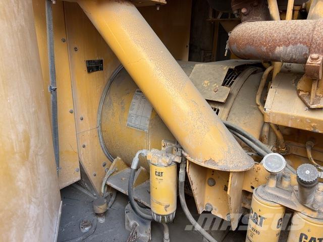 CAT 900F Dyzeliniai generatoriai