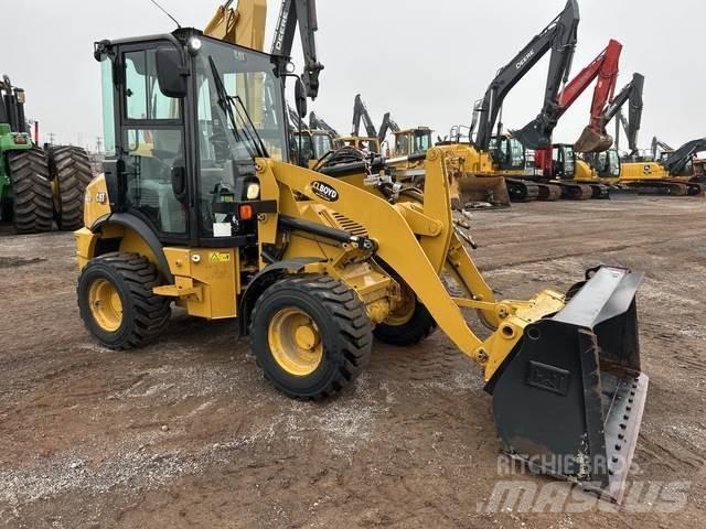 CAT 903D Naudoti ratiniai krautuvai